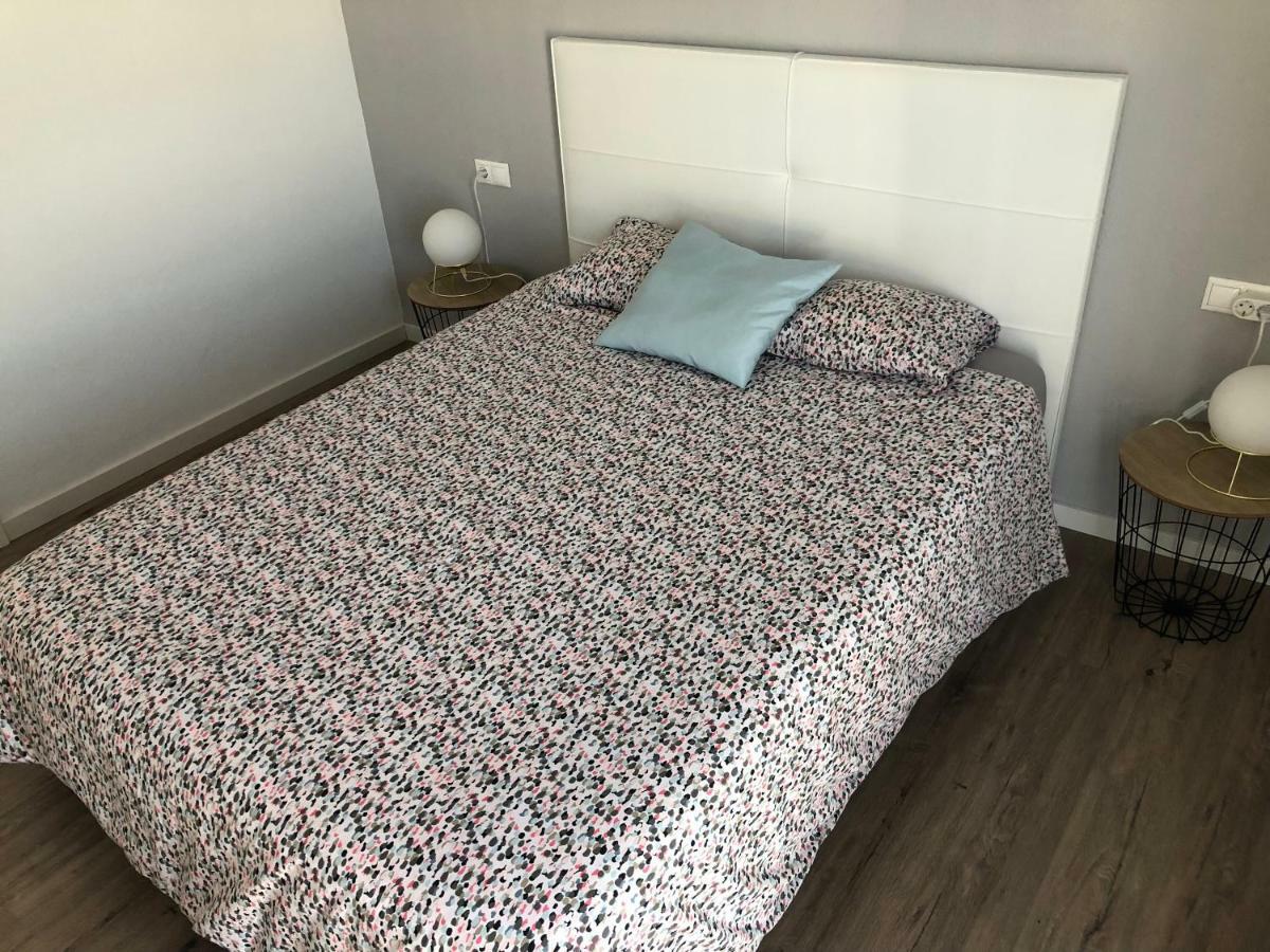 Sun & Beach Apartment Carivoguest II Аликанте Екстериор снимка