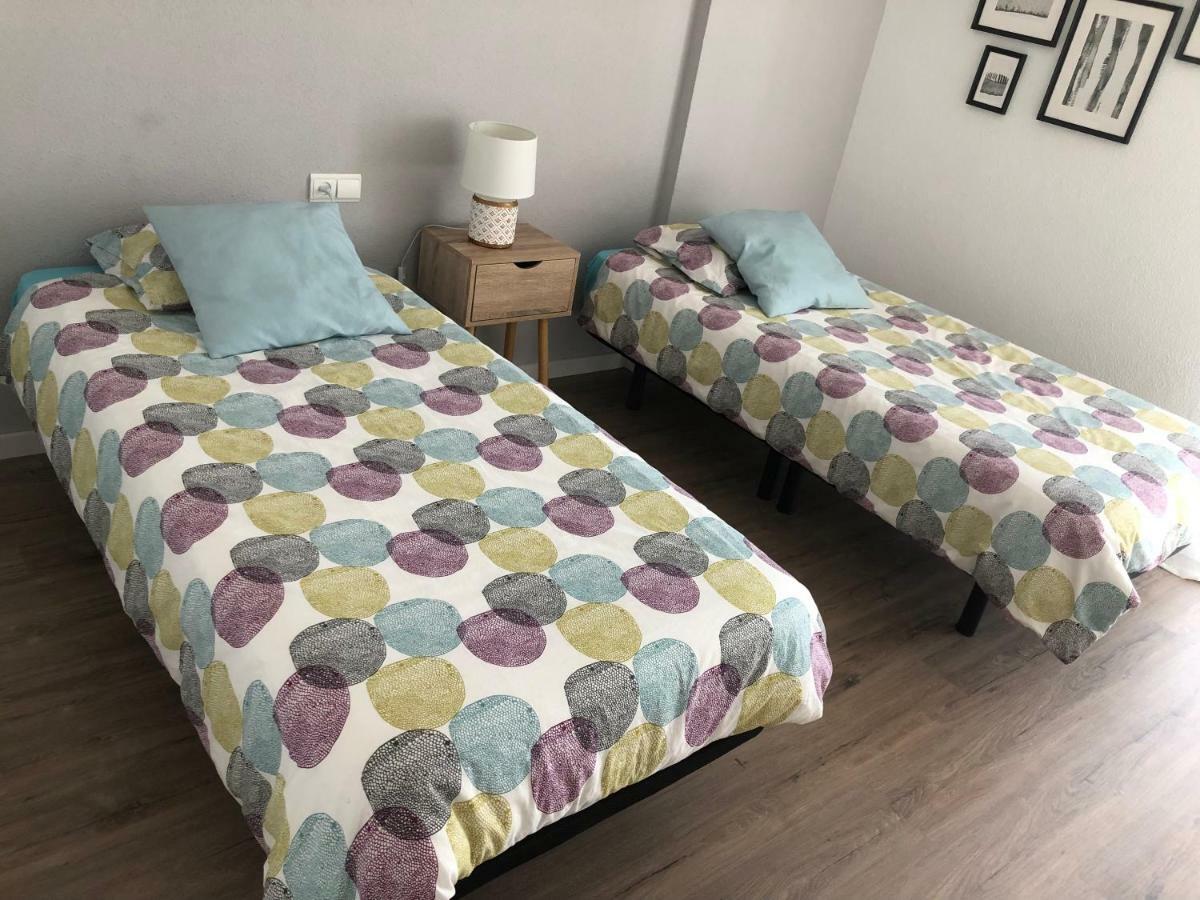 Sun & Beach Apartment Carivoguest II Аликанте Екстериор снимка